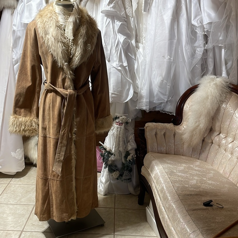 Wilsons Leather vintage “Penny Lane” suede coat